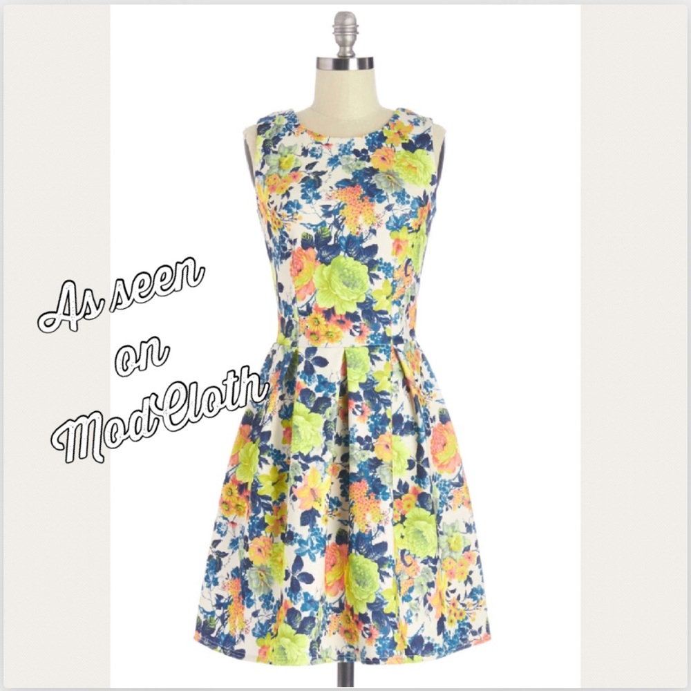 Delightful Return Dress -from ModCloth - Picture 5 of 6